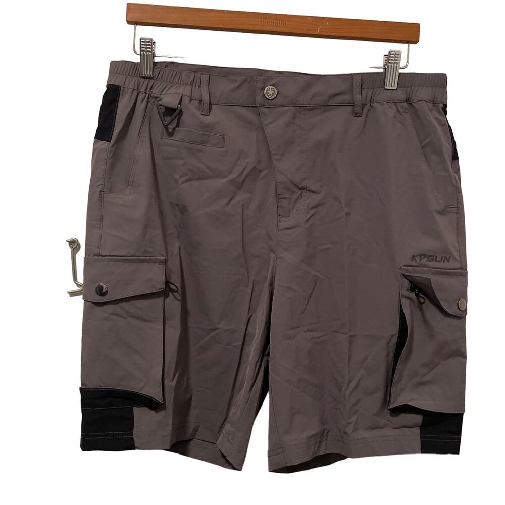 Men's Hiking Cargo Shorts Dark Grey and Black NWT Size L